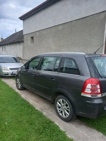 Predam Opel Zafiru  B1.6 16v benzin/plyn - 8