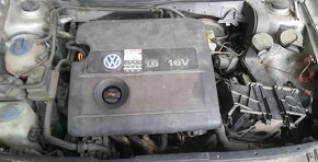 VOLKSWAGEN GOLF 4 1,6I 77KW KÓD: BCB - 8