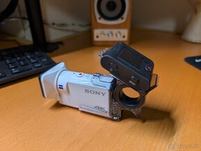 Action kamera Sony FDR-X3000 4K + Gimbal - 8