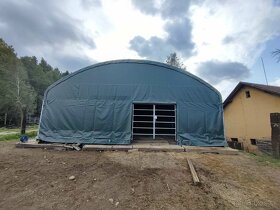 Prístrešok pre zvierata 10x10m (100m2) plachta 900g/m2 - 8