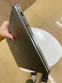 Dell Latitude 7400 - 8