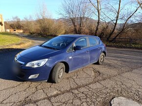 Opel Astra 1,4 Turbo  Lpg alebo vymením - 8