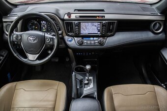 Toyota RAV4 2.5 Hybrid FWD - 8