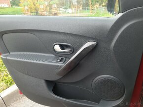 Predam Dacia Sandero -ARTICA - 10/2020- 1.Majitel - 8