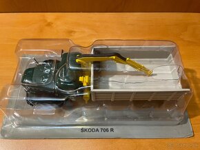 Škoda 706 R - kultovní náklaďáky 1:43 - 8