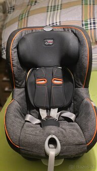 Predám autosedačku Britax Romer King II LS - 8