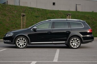 Volkswagen Passat Variant Alltrack 2.0 TDI BMT 177k 4MOTION - 8