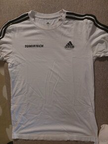 10 Adidas triciek a polokosiel - 8