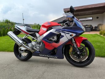 P: HONDA CBR 929 FIREBLADE, 2000, 45 TIS KM, NADHERNY STAV - 8