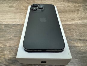 Apple iPhone 15 Pro Max 256Gb Black Titanium - TOP cena - 8