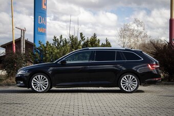 Škoda Superb Combi 2.0 TDI 190k 4x4 Style DSG EU6 Black - 8