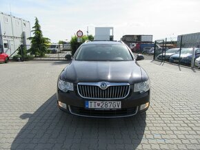 Škoda Superb Combi - 8