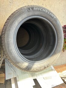 Predam komplet sadu pneumatik-letne Michelin a zimne Pirelli - 8