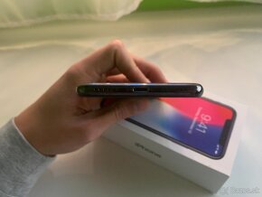 iPhone X 256GB - Perfektný stav, 100% zdravie batérie, - 8