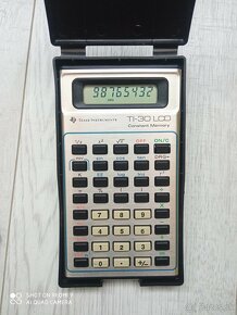 kalkulačka a kružidlo - 8