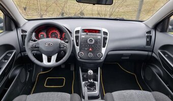 Kia Ceed 1.6 CRDi 66KW/90PS R.V.12/2012 - 8