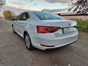 2019 Škoda superb 3 Android / apple car play - 8