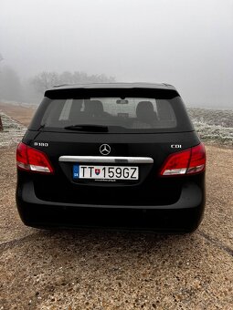 Mercedes-Benz B - 8