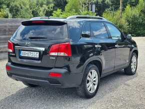 KIA SORENTO 2,2CRDi 4x4 - 8