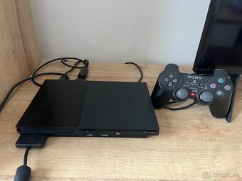 Playstation 2 slim +ovládač +hra - 8