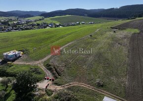 AstonReal: REZERVOVANÉ pozemok  651m2  s výhľadom na V. Tatr - 8