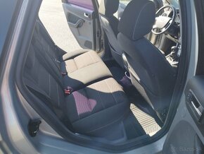 Ford focus 1.8 TDCi kombi titanium - 8