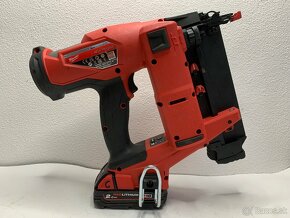 Milwaukee M18 FN18GS aku klincovačka - 8