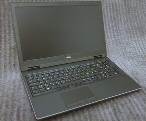 Dell Precision 7530 - 8