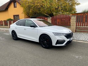 Škoda Octavia RS IV 180Kw Hybrid Sedan Matrix 2022 Rok - 8