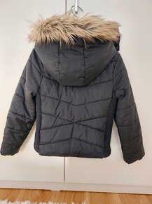 Vetrovka s kapucnou a kozusinkou 146 - H&M - 8