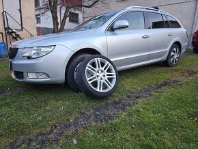 Škoda superb 2.0 TDi 125 kW 4x4 - 8