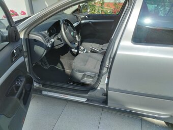 Škoda Octavia Combi Scout 2.0TDI 4x4 12/2010 - 8