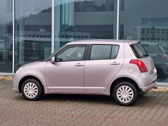 Suzuki Swift 1.3i 4x4  LIMITED - 8