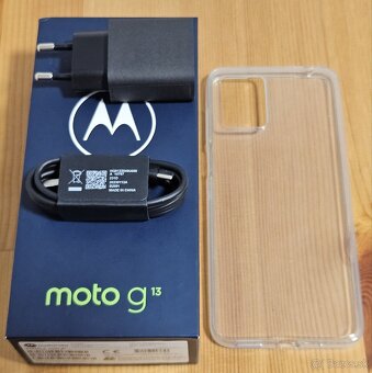 Motorola Moto G13 - TOP stav - 8