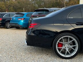 Mercedes-Benz AMG E63s 4M Panorama, 360k, Burmester, 750PS - 8