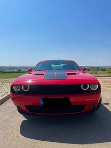 Dodge Challenger 3.6L - 8