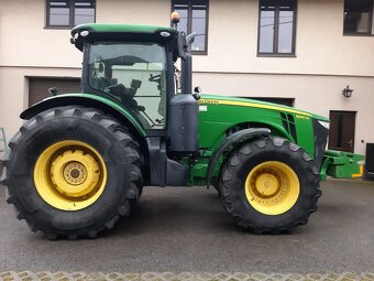 John Deere 8310R - 8