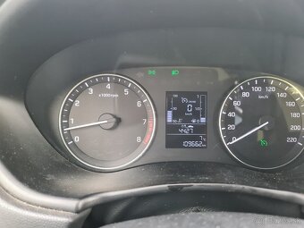 Hyundai i20 active 2018 110000km - 8