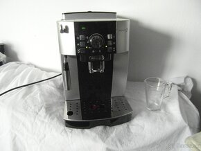 DeLonghi Magnifica S - 8