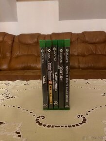 XBOX ONE X 1TB (4k) s krabicou + hry - 8