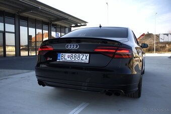 Audi S8 PLUS Quattro AT8 (610k) - 8