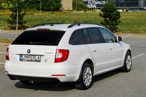 Škoda Superb Combi 2.0 TDI PD Ambition DSG - 8