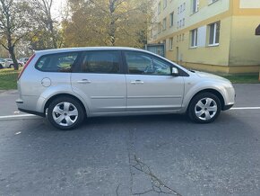 Predám Ford Focus Combi 1.6 16v r. V. 2007 - 8