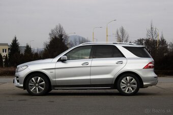 Mercedes-Benz ML 350 BLUETEC 4 MATIC - 8