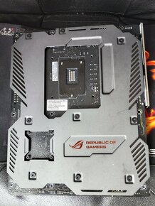 ASUS MAXIMUS VI FORMULA (Socket 1150) - 8