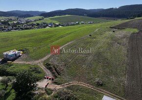 AstonReal: pozemok o výmere  673 m2  s výhľadom na V. Tatry  - 8