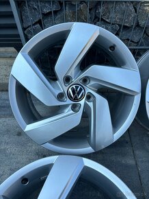 ✅ 5x112 r17 richmond golf seat octavia - 8