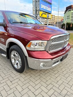 Dodge RAM Laramie 5.7 HEMI—LONG—2018—kůže—tažné 3.5t - 8