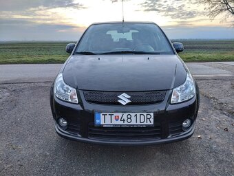 Suzuki SX4 - 8