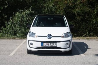 Volkswagen Up 1.0 75k high up Slovakia - 8